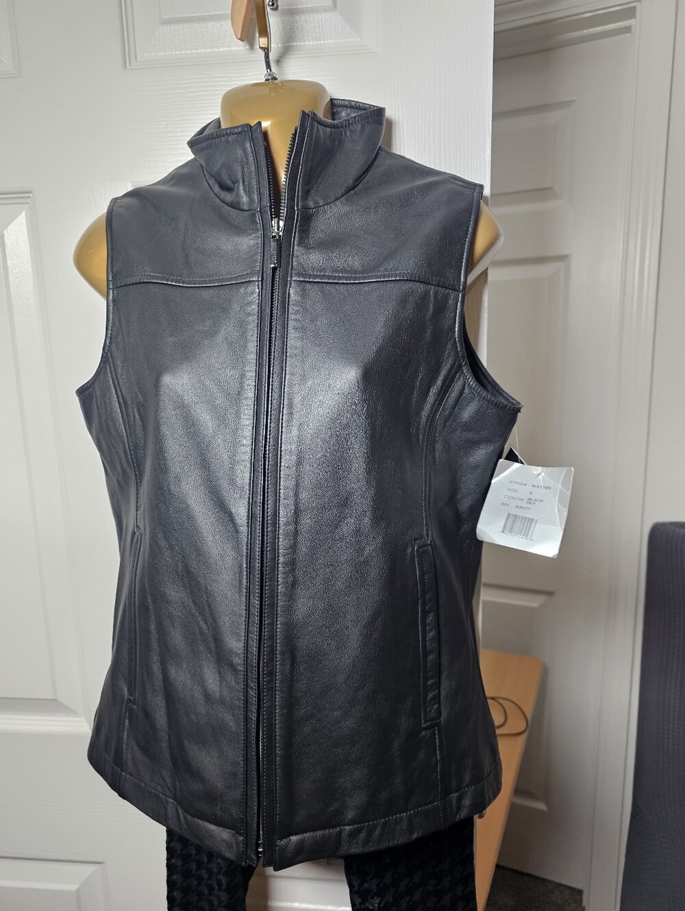 Black Leather Sleeveless Zip-Front Vest